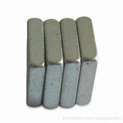 Permanent Magnet with N50 Magnetic Performance and zinc Surface Treatment
